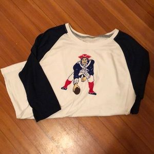 Patriots baseball t-shirt with old school logo